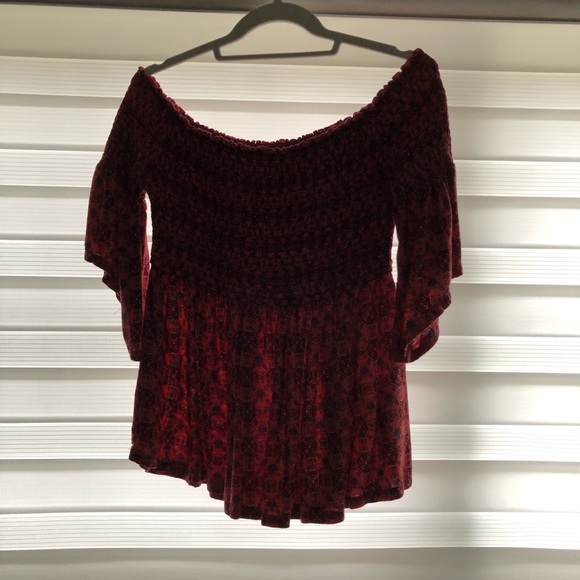 off the shoulder printed peplum top - Picture 2 of 2